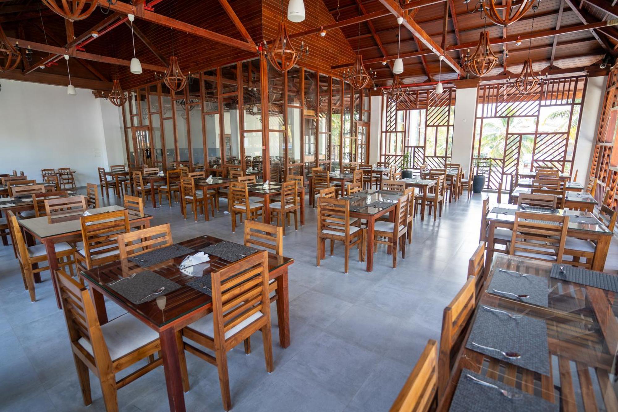 Hotel The Eden Port Blair Esterno foto